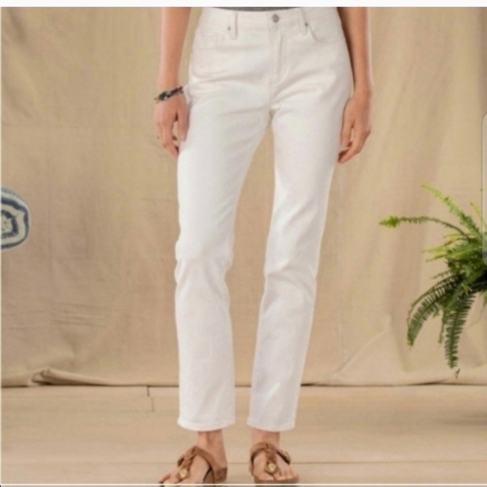 Women's White Jeans